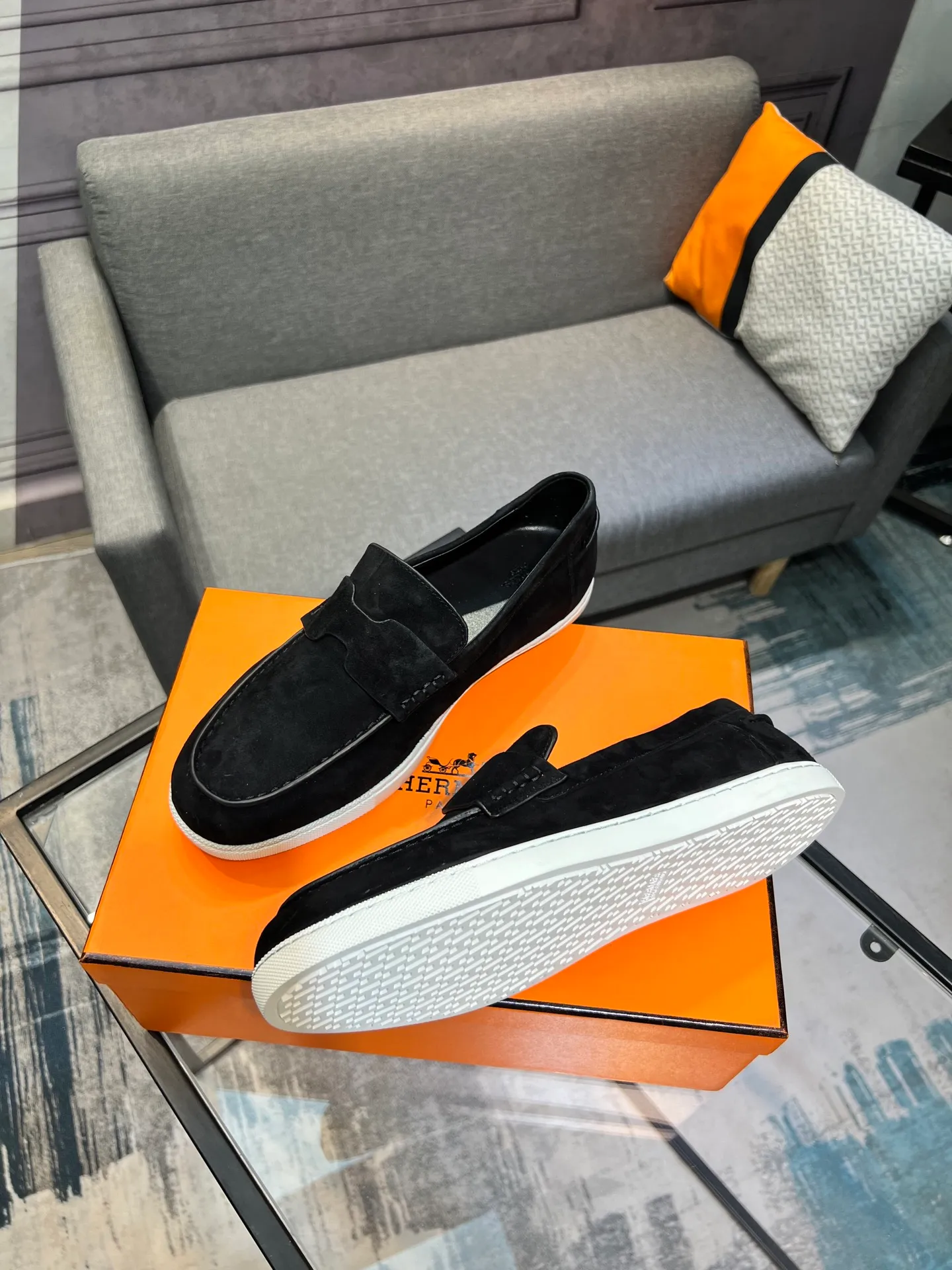 Men's shoes 💰700 [HERMES] Hermès - High-end quality original order 🔍🔍 - Upper: 🔝 cowhide suede splicing design - Inner lining: imported mixed sheepskin - Outsole: TPR foam · Rubber: two-color combined molding outsole - Super high quality control · Fine workmanship: highlighted (high-end, luxury, grade) -Size: 38-44 (45, 46, can be customized)